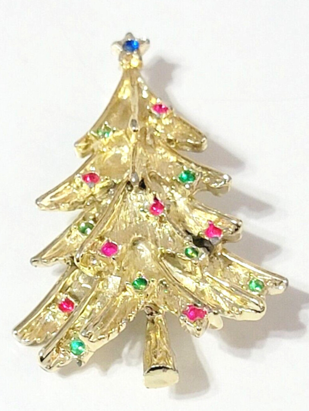 Vintage Christmas Tree Brooch Pin Shiny Textured Gold-tone Figural Jewelry H-94